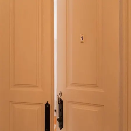 Ubytování v soukromí Maritimo Ii *